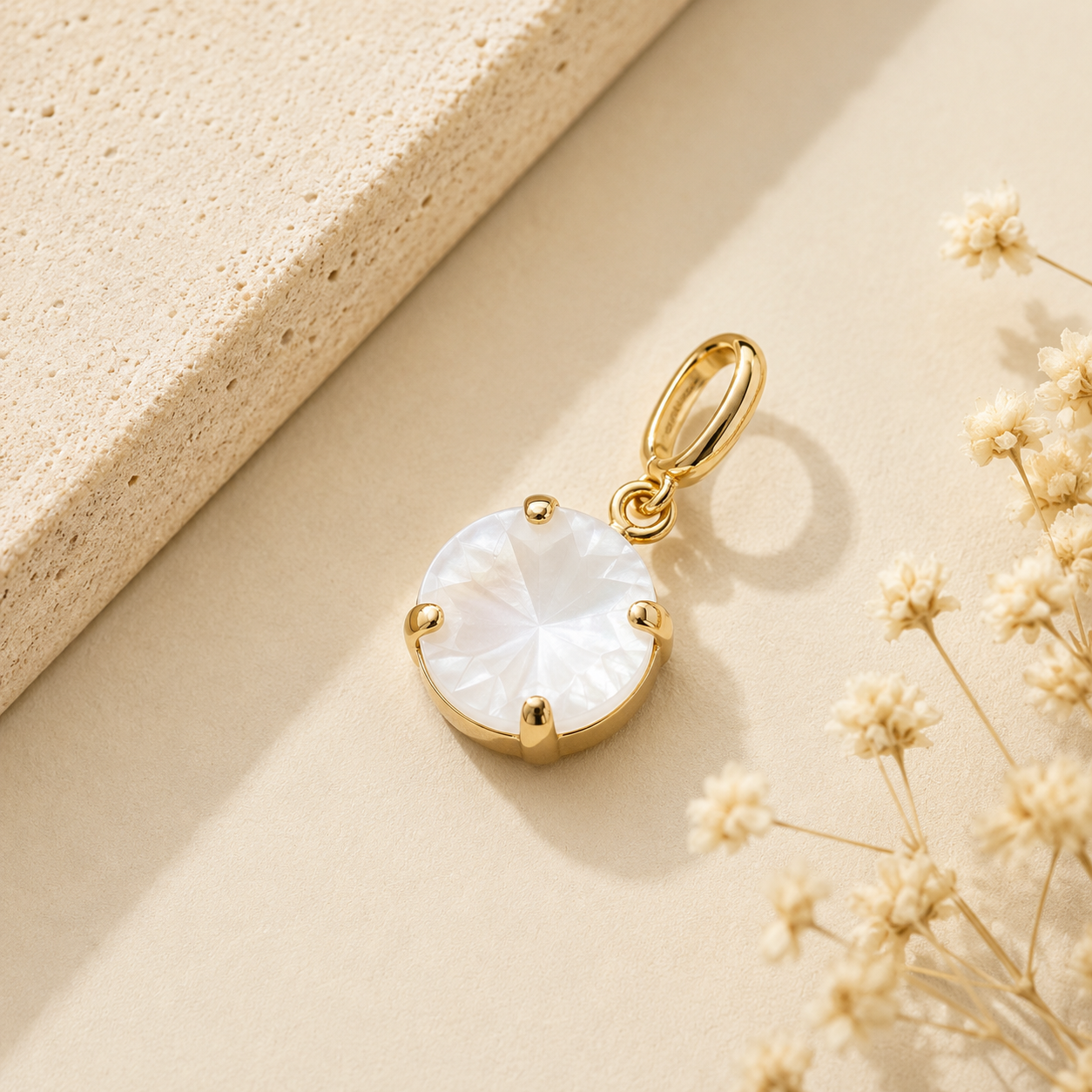 Elle Australian Charms