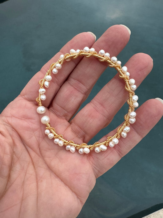 Twisty wire wrap pearl bangle