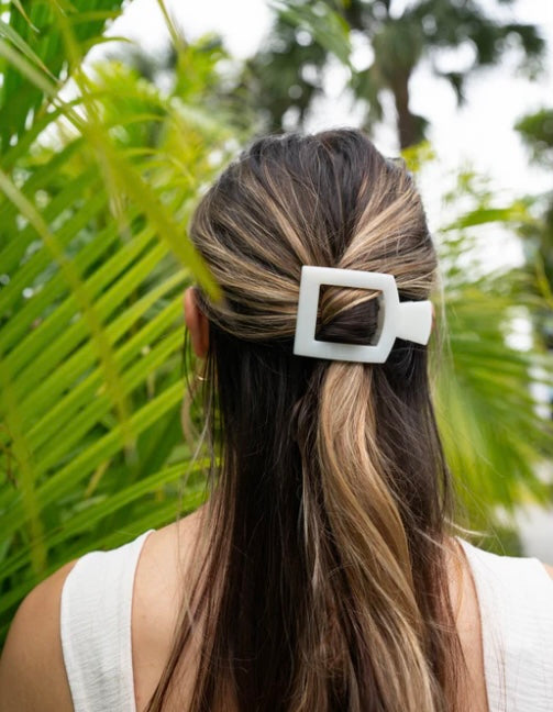 Teleties Medium Flat Square Clip*