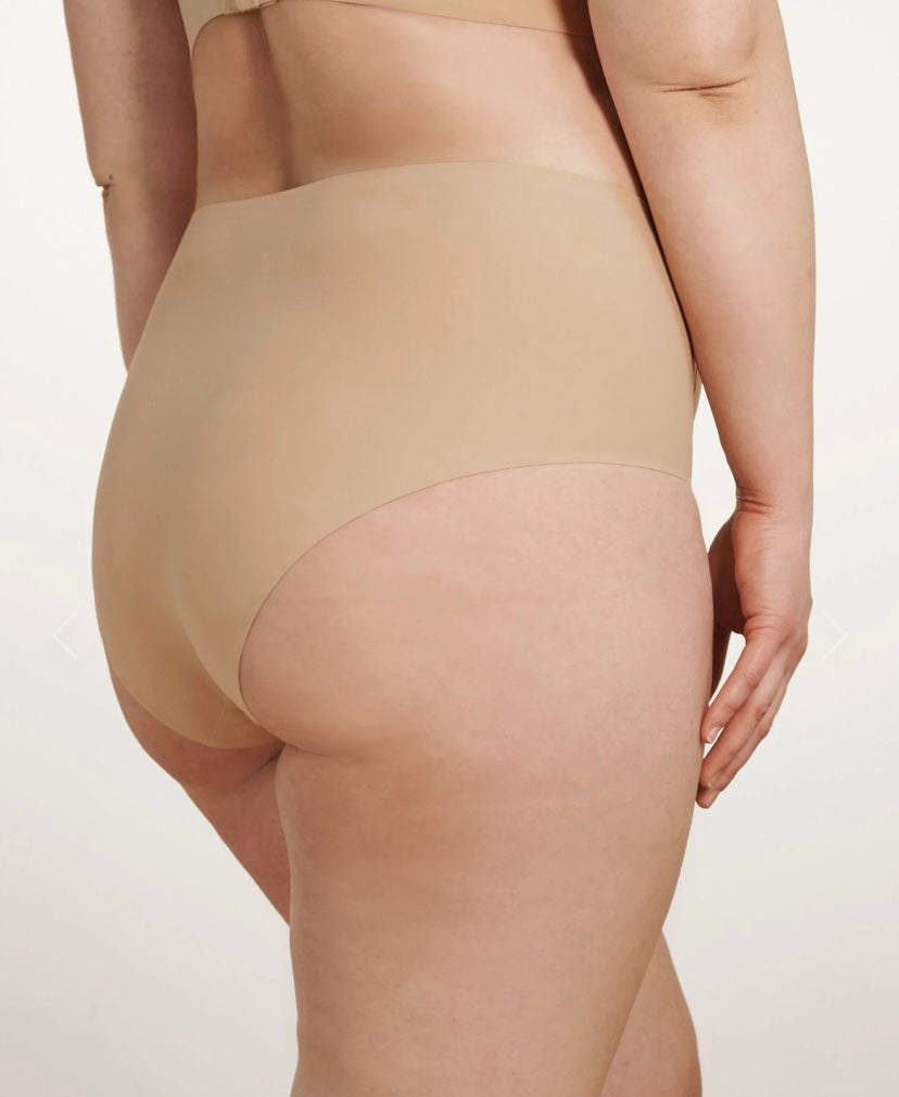 EB High-Waisted Retro Bikini*