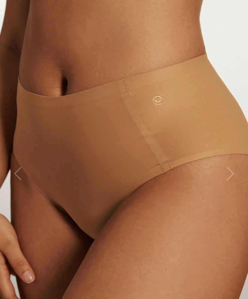 EB High-Waisted Retro Bikini*