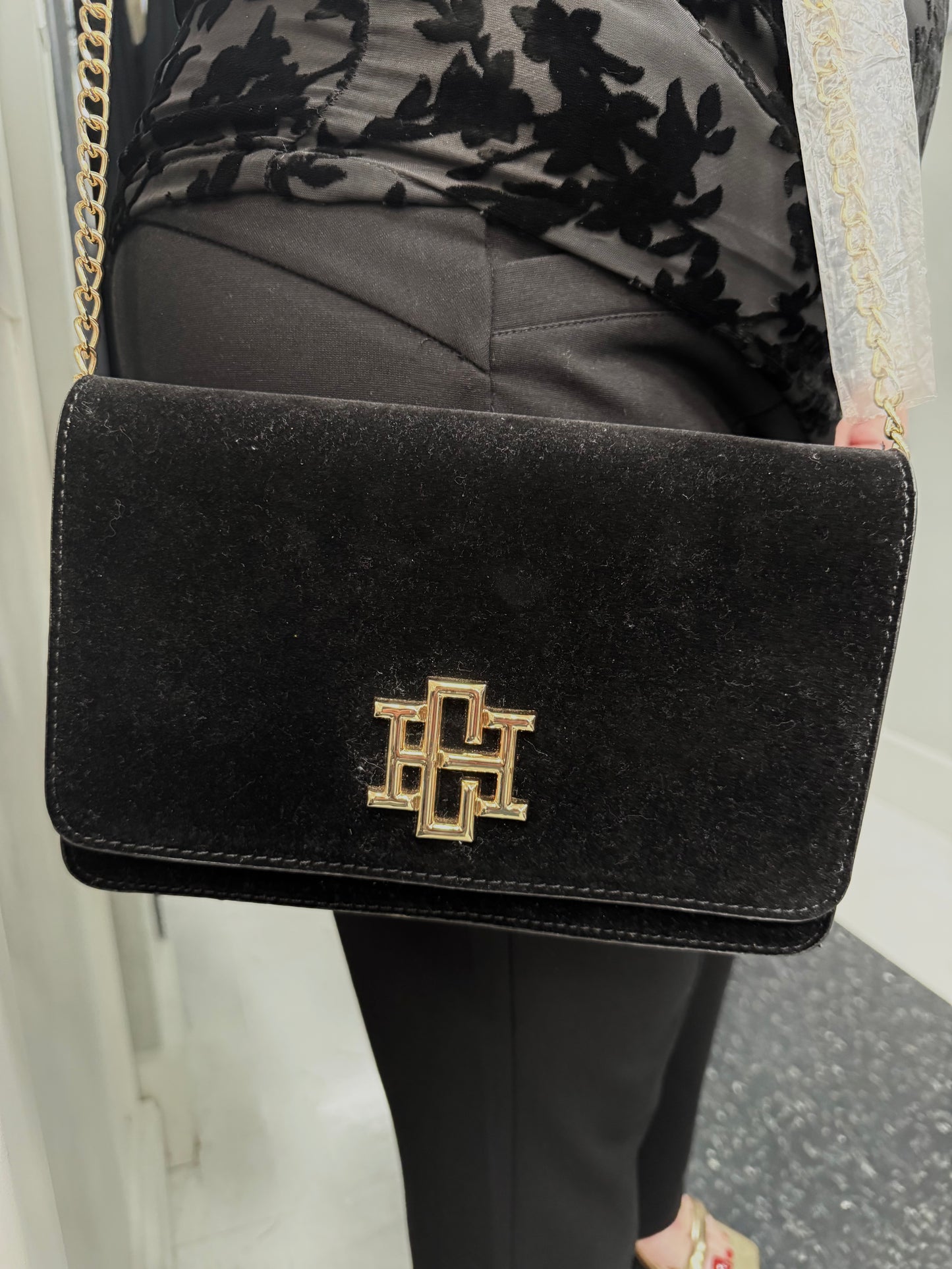 CH Bryn CB w/card slots P34852