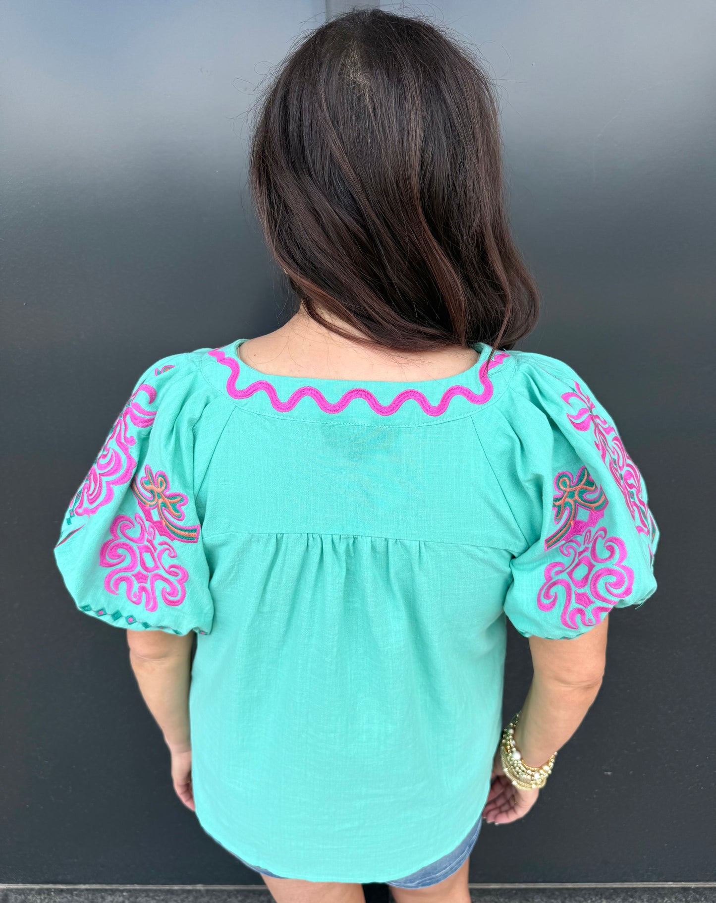 GiGi Kelli Top