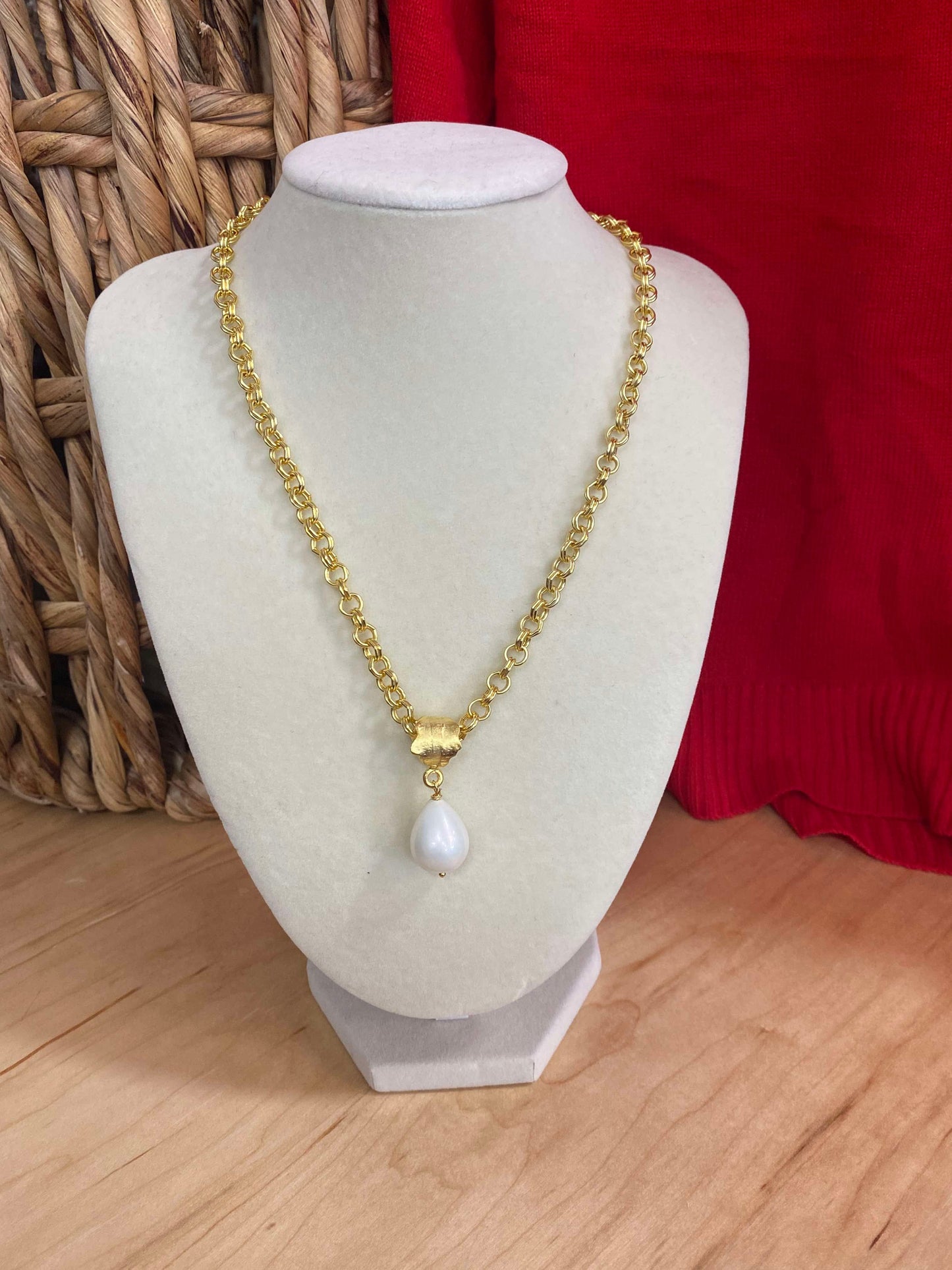 Aurielle Pearl Fob Necklace ✨