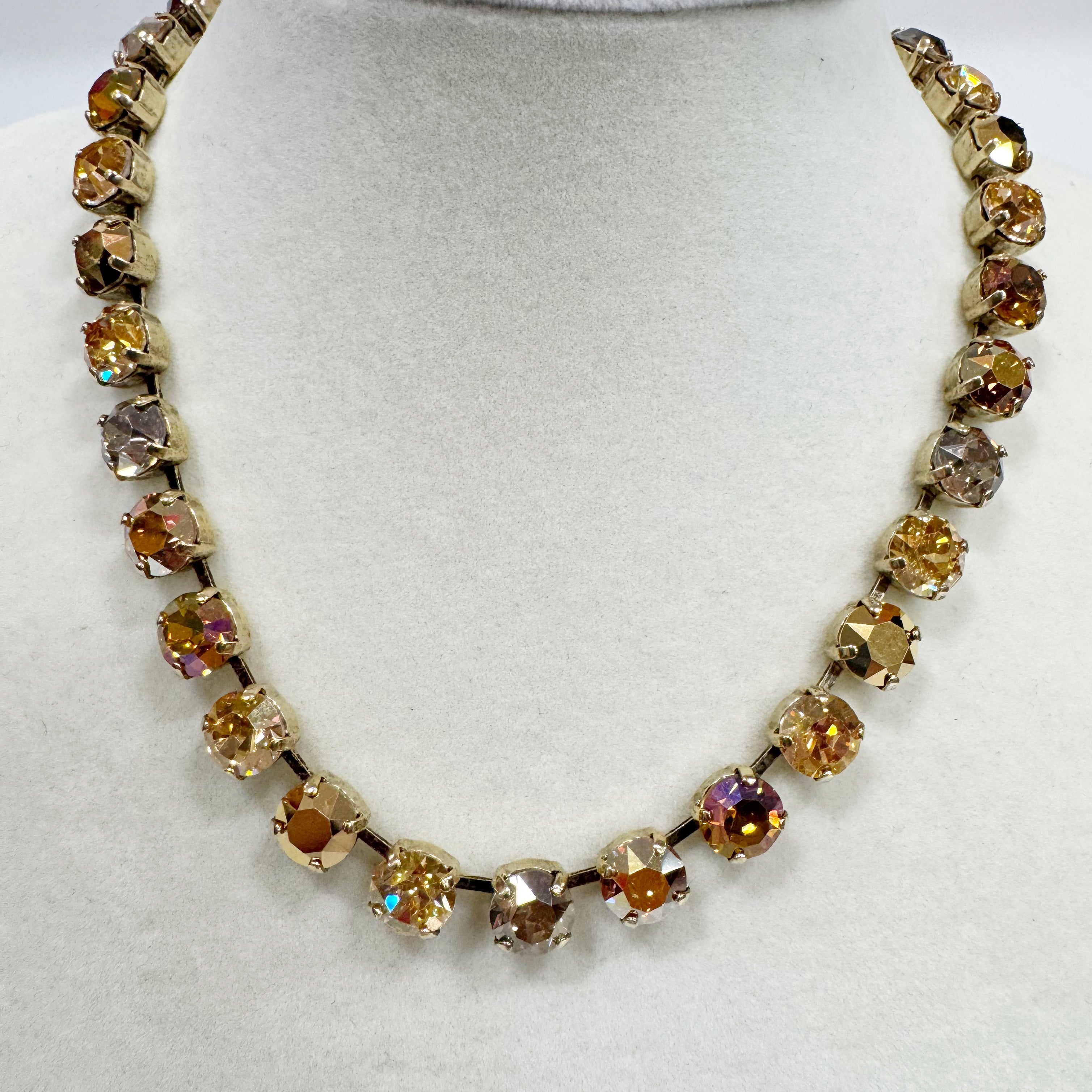 Tova Oakland necklace!
