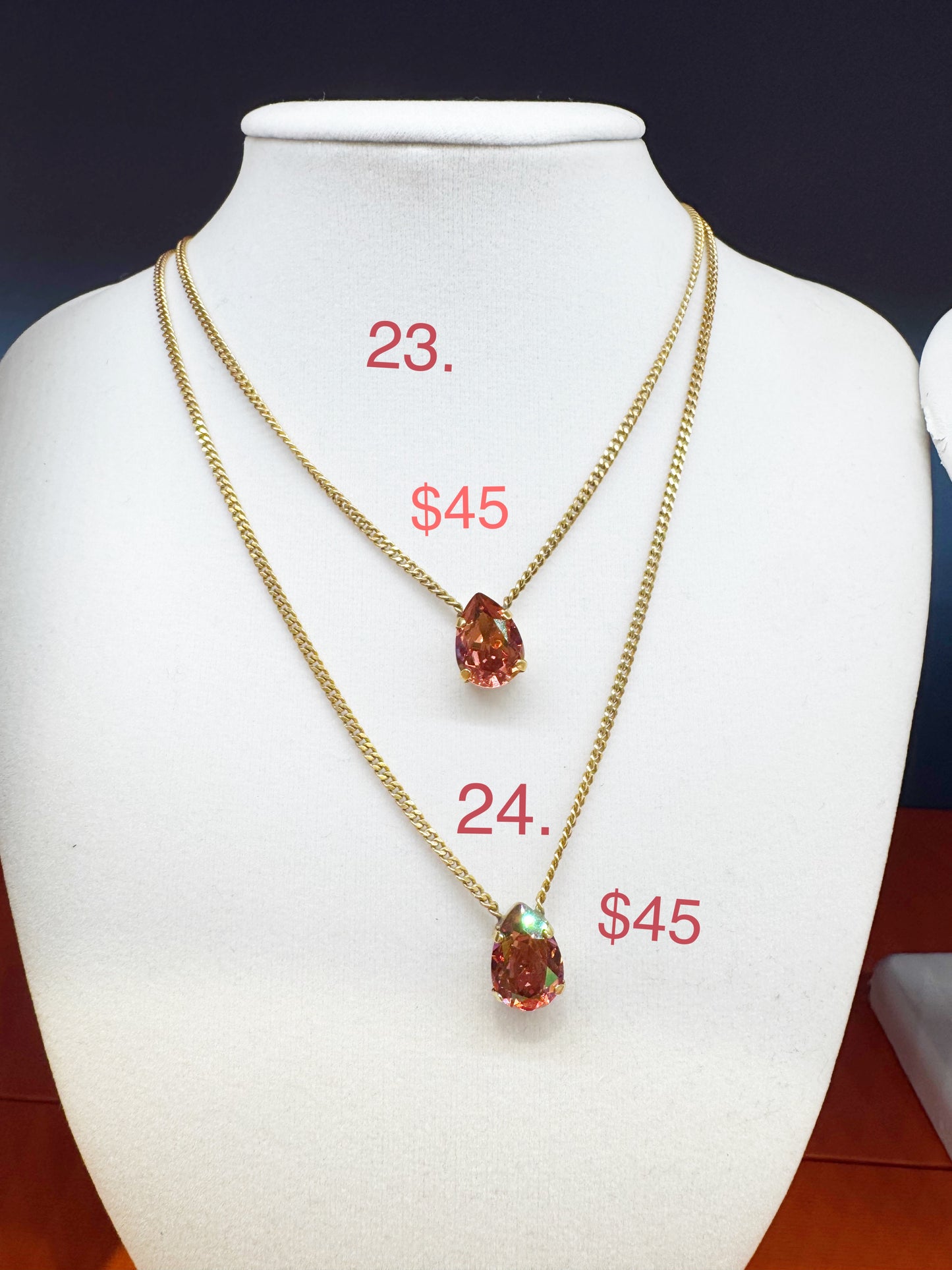 Dallas Tova Lumi 23 & 24