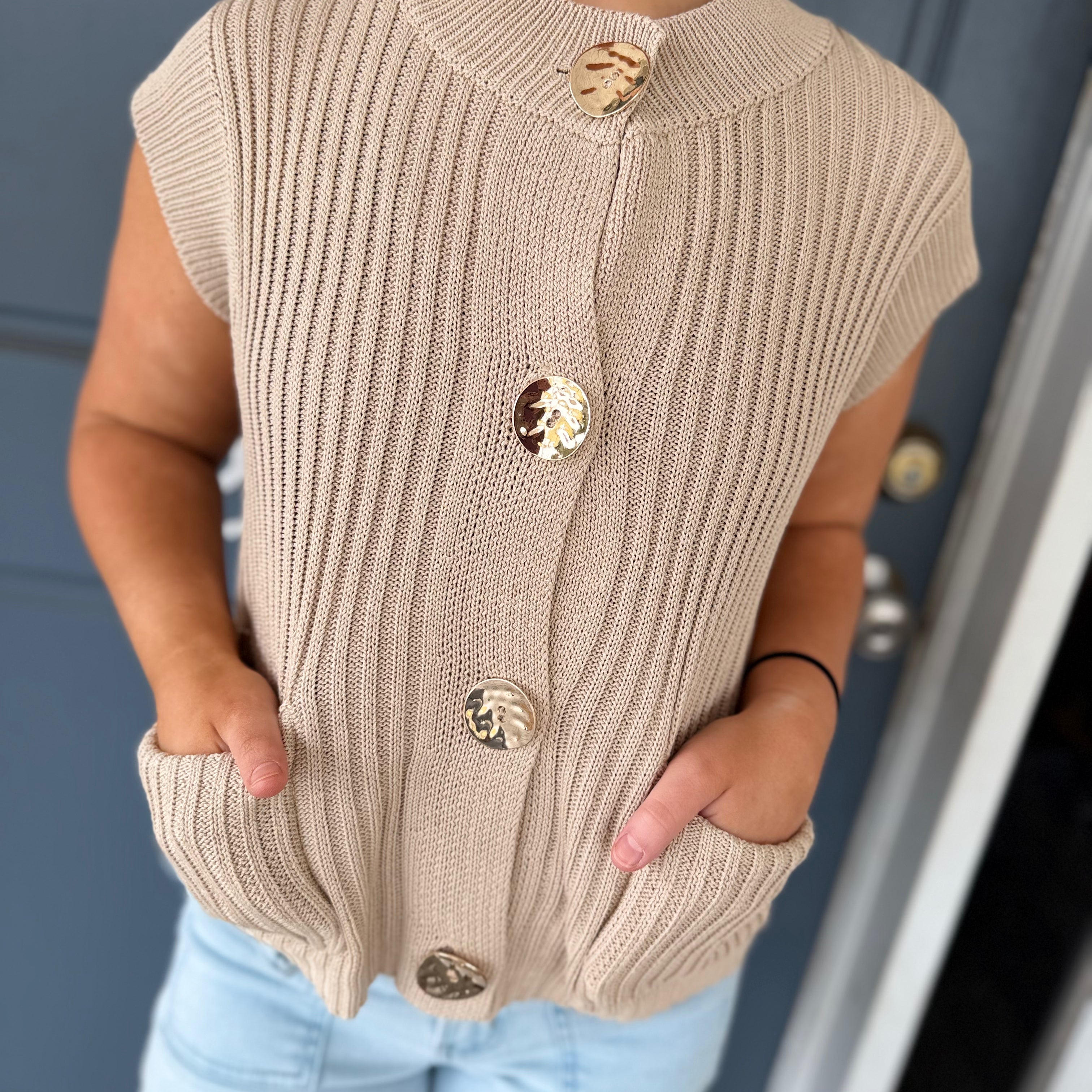 Button Detail Knit Vest