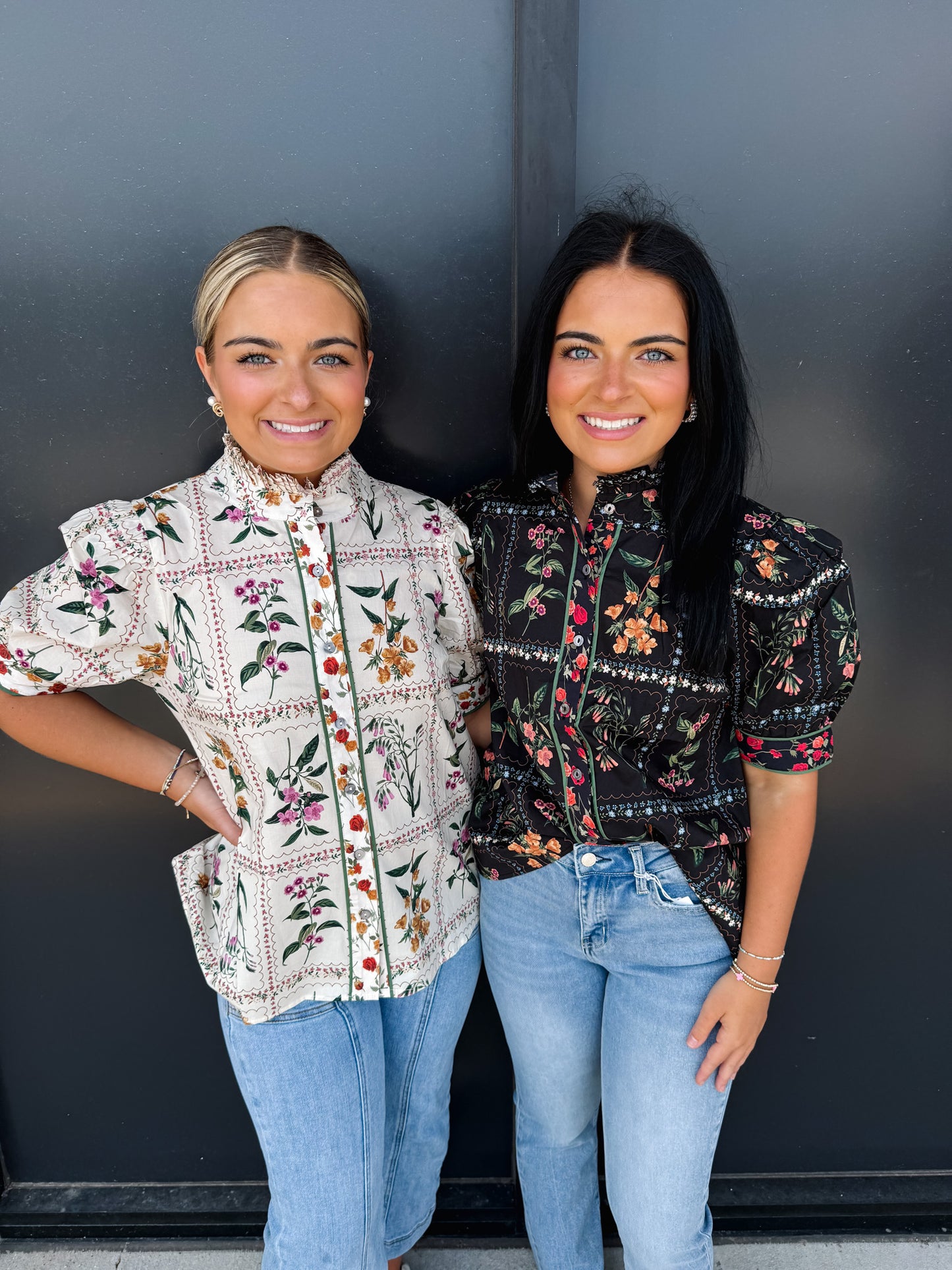 Entro Falling in Floral Top