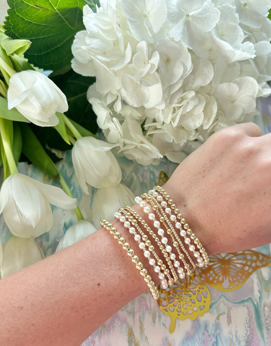 2mm Gold & 4mm Pearl Beaded Bracelet