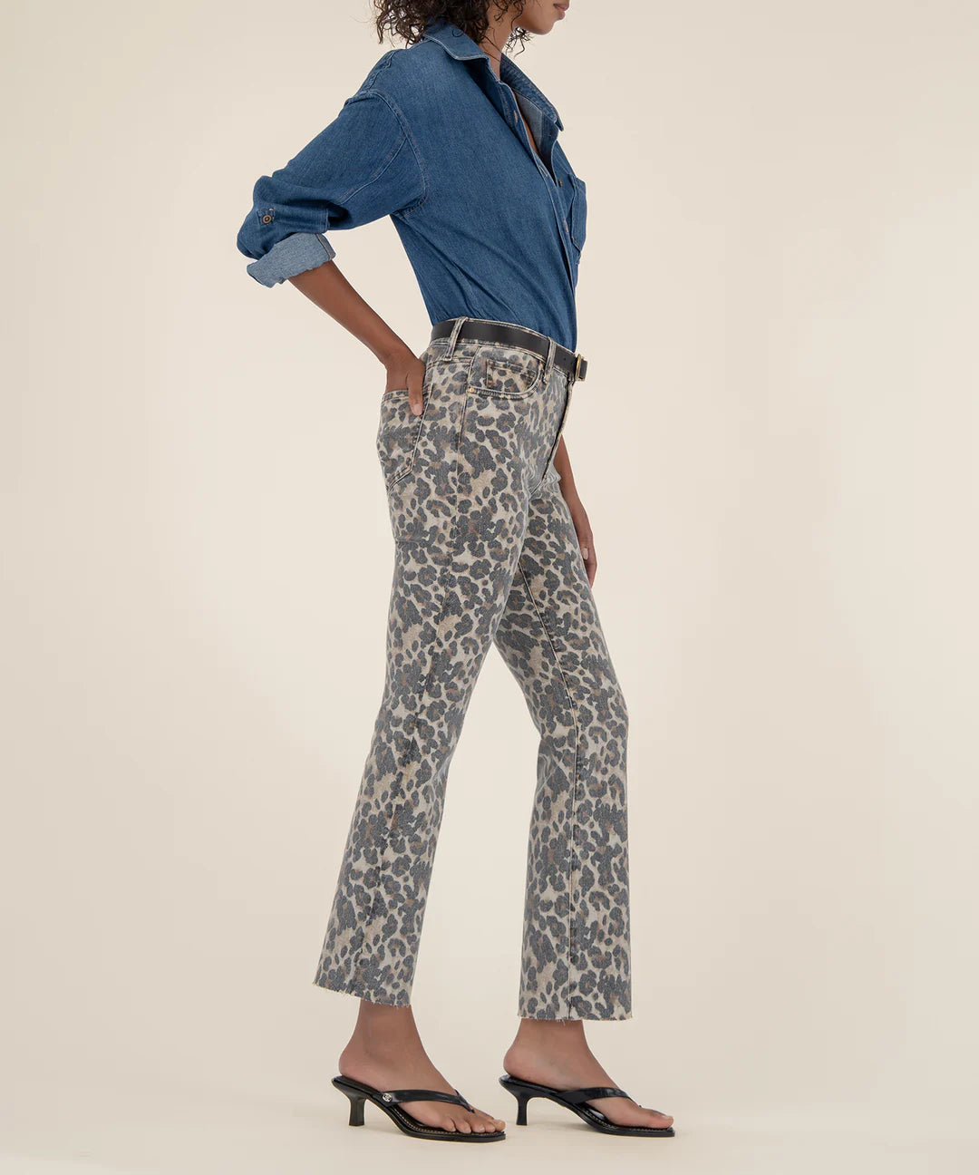 Kut Kelsey High Rise Ankle Flare