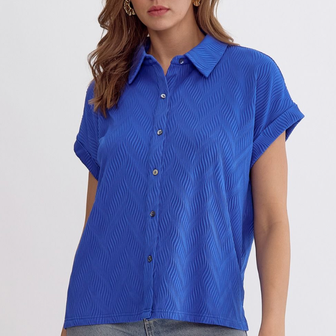 Textured Button-Down Collared Short Sleeve Top