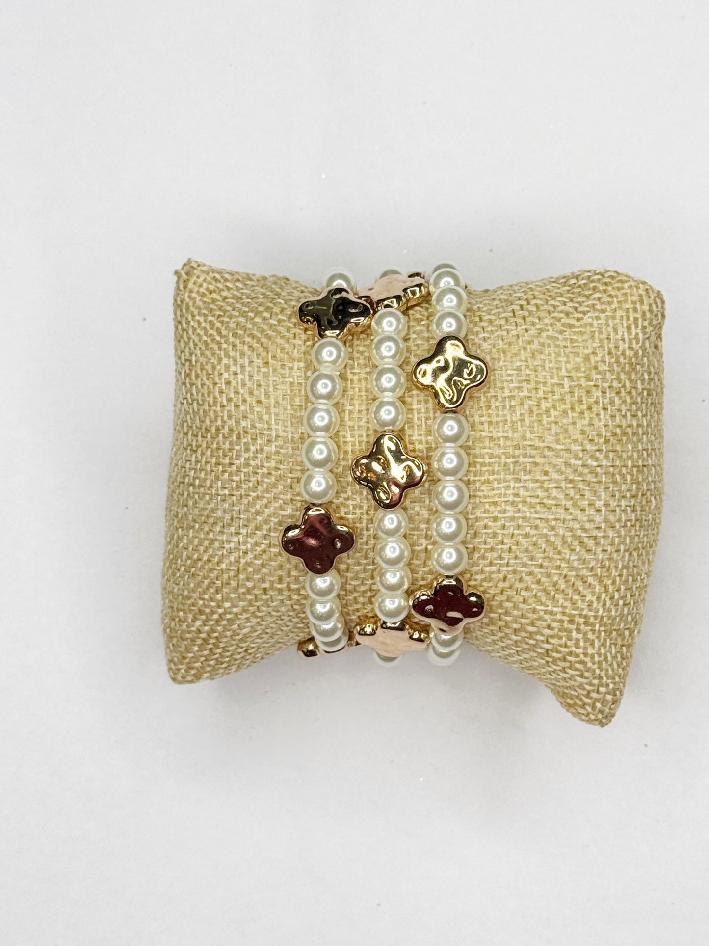 Pearl clover set of 3 stretch bracelets