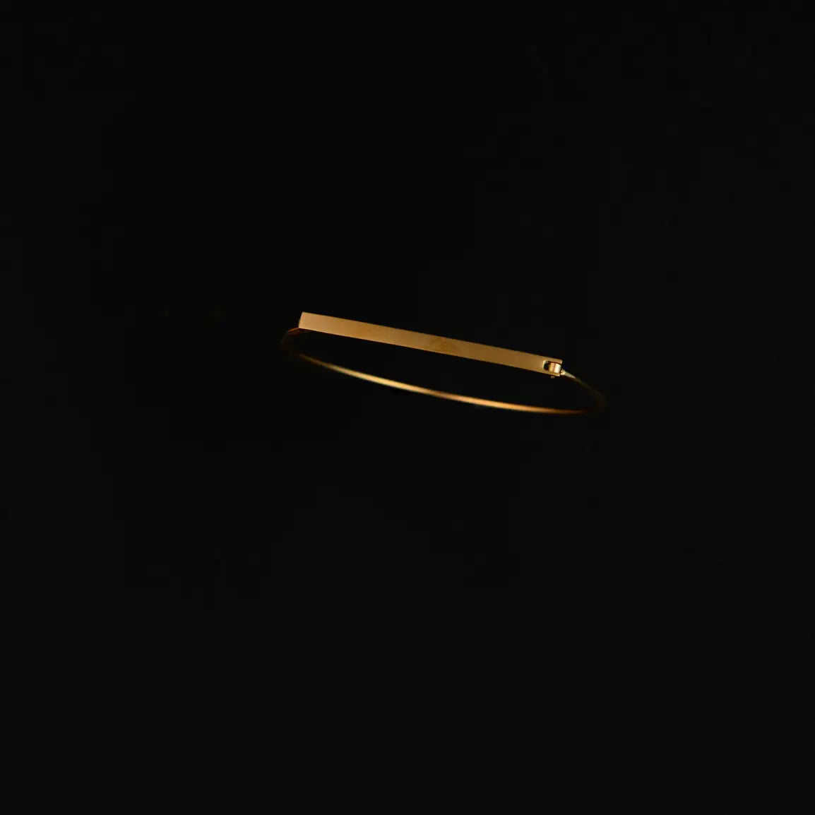 SJ Francis Bangle