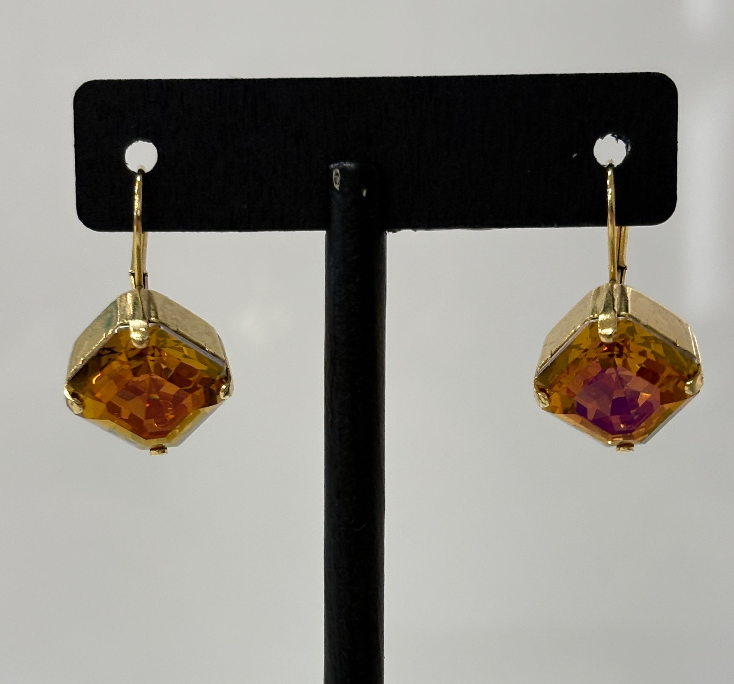 Tova Nikki Hook Earrings