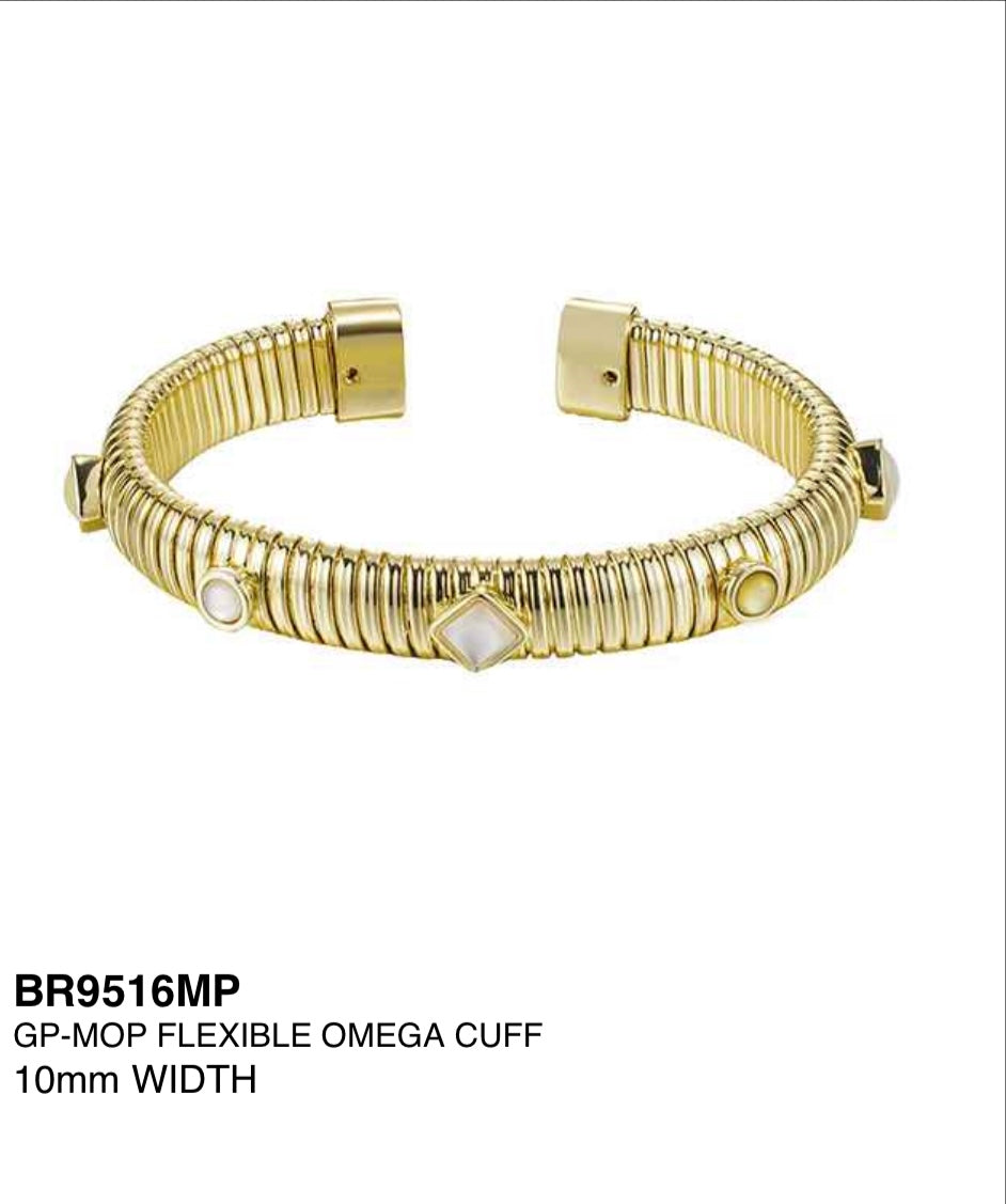 SA Mother of pearl flexible bracelet