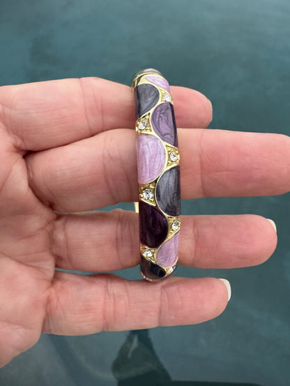 Enamel 1 cm wide hinge bracelet
