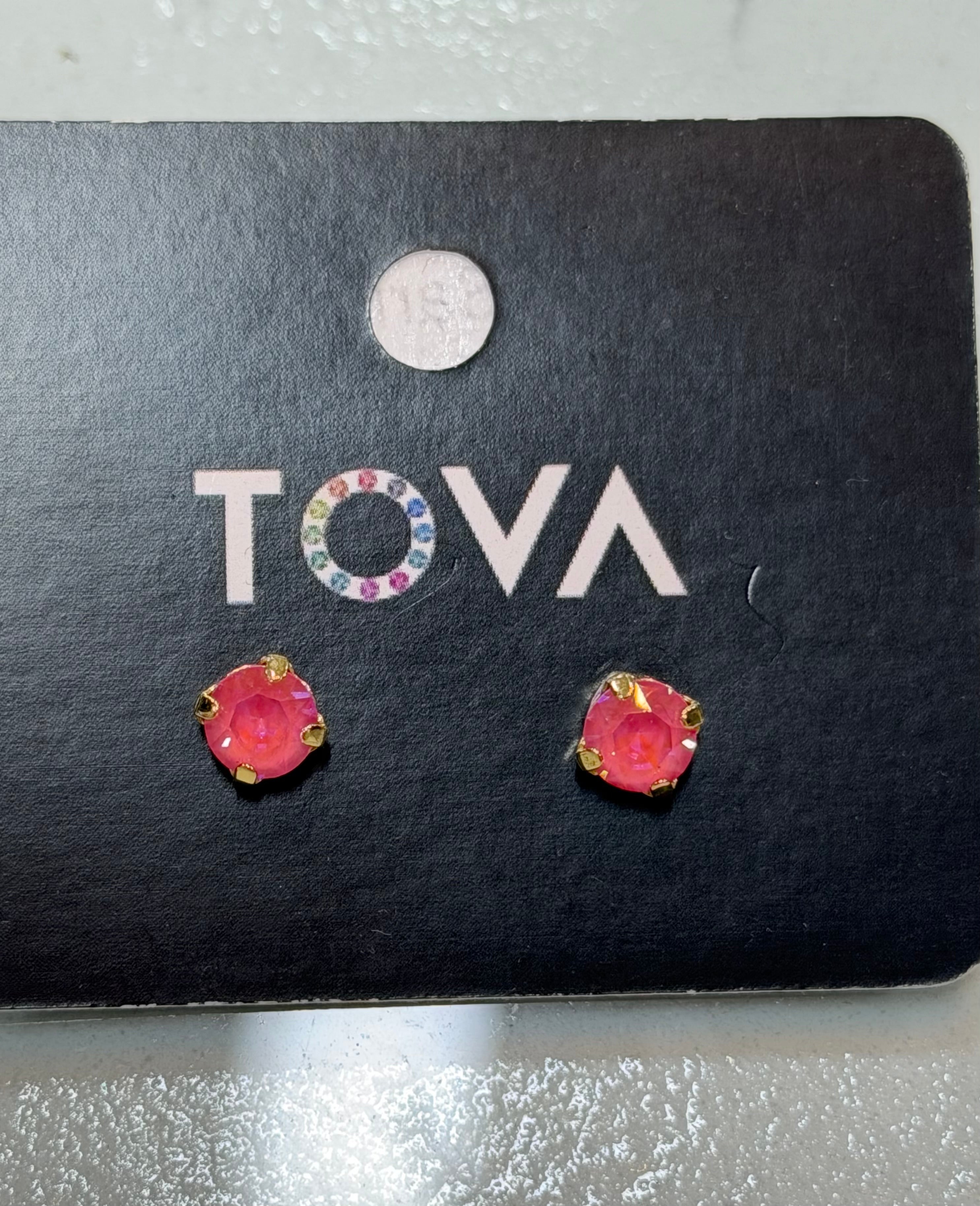 Tova Sarina Studs*