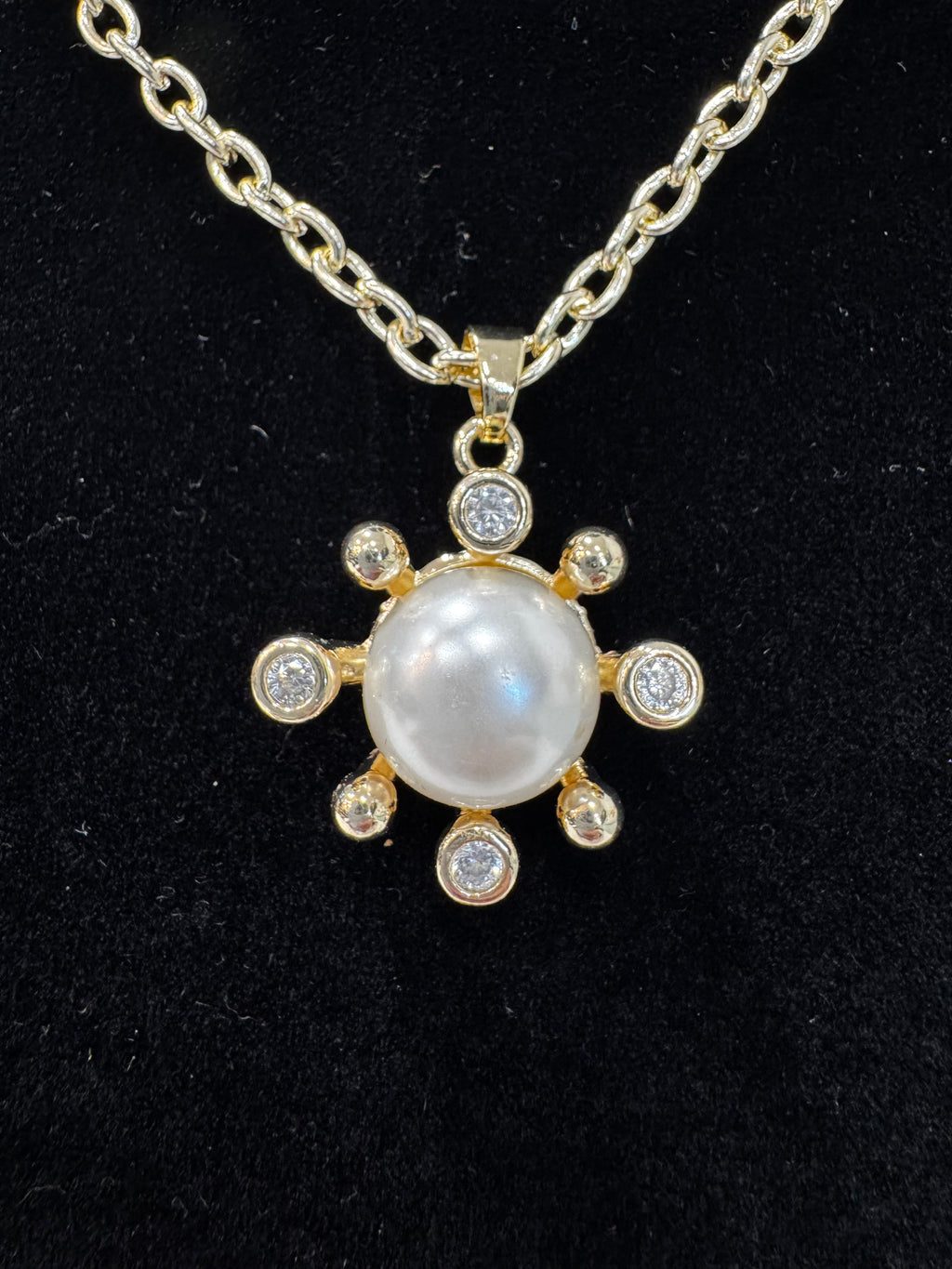 The Starburst Pearl Necklace!