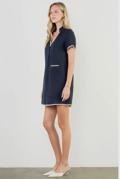 The Charlotte Textured Shift Dress 💙