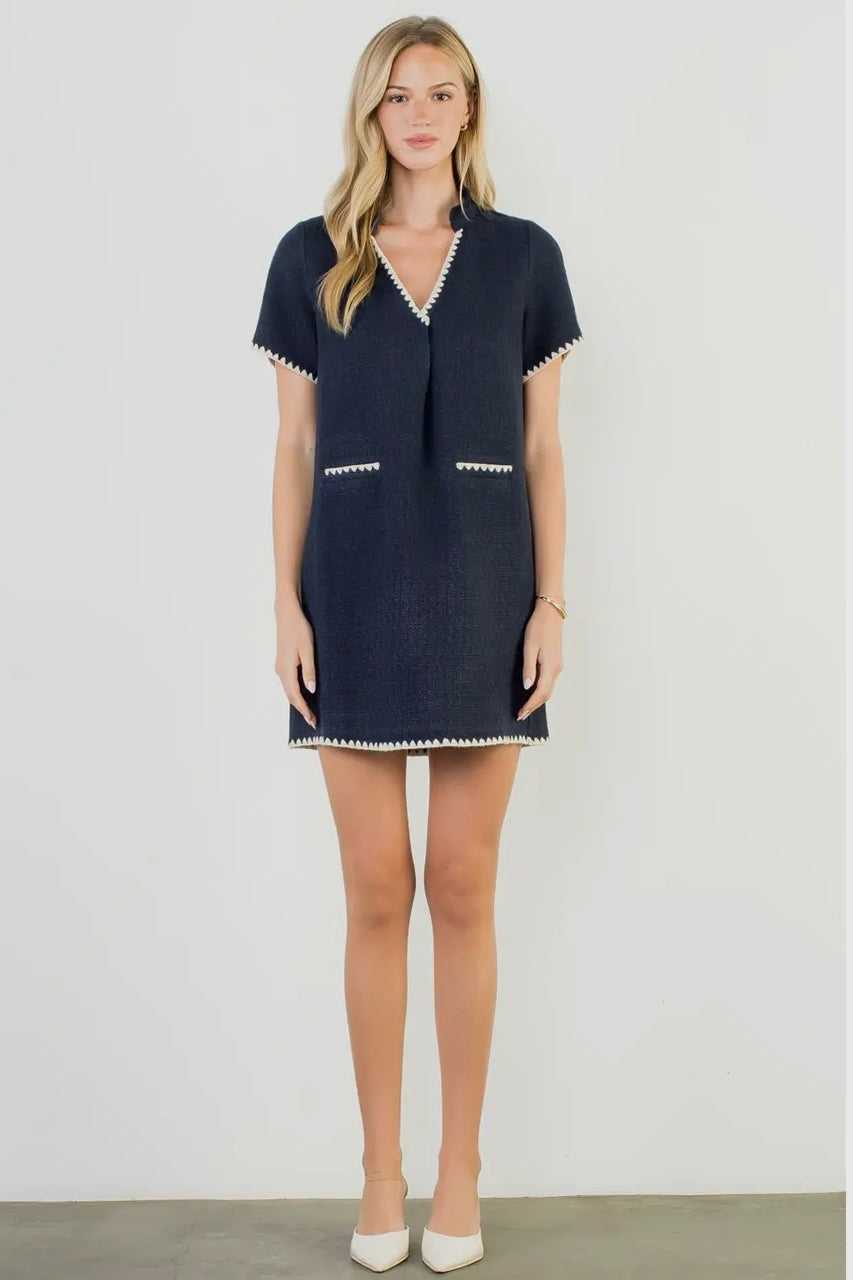 The Charlotte Textured Shift Dress 💙