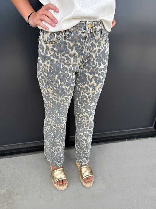 Kut Kelsey High Rise Ankle Flare