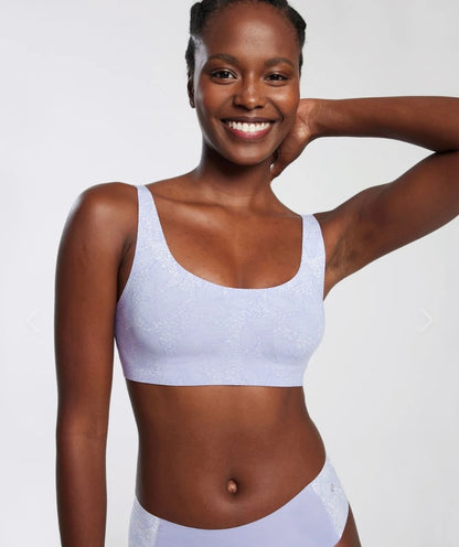 EB Bobbie Scoop Bra*