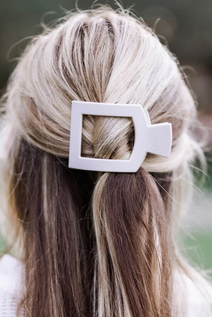 Teleties Medium Flat Square Clip*