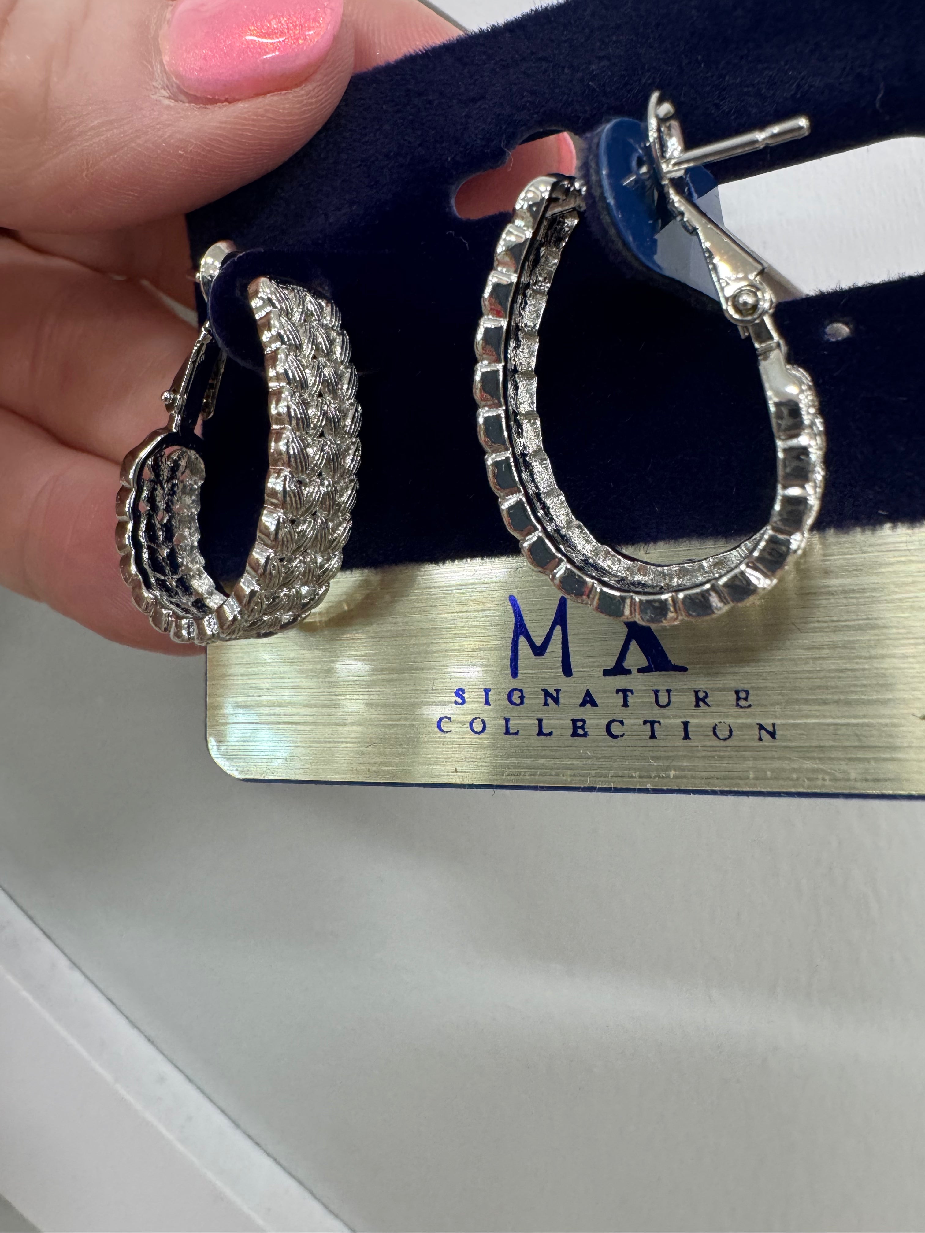 14K plated oval Kelly hoops!