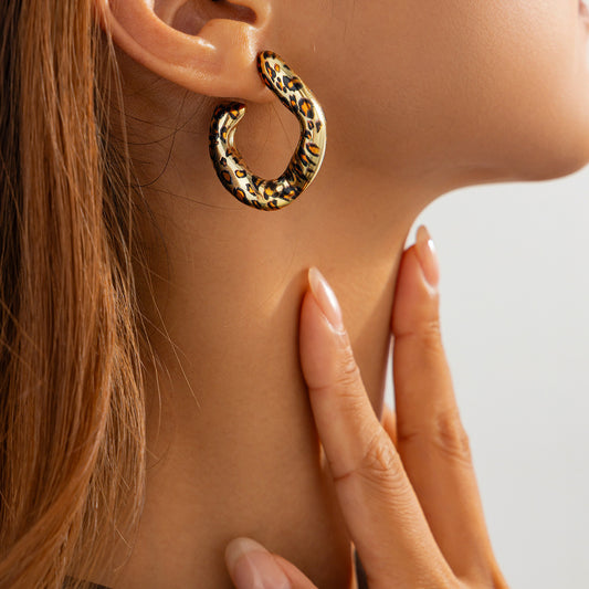 Leopard water drop earrings