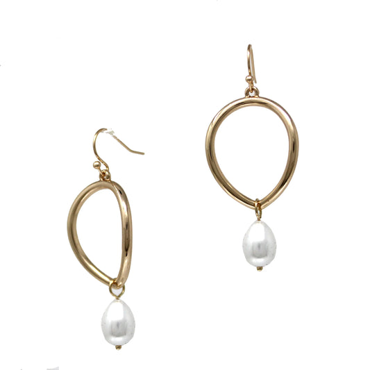 ✨ The Celine Pearl Hoop Earrings