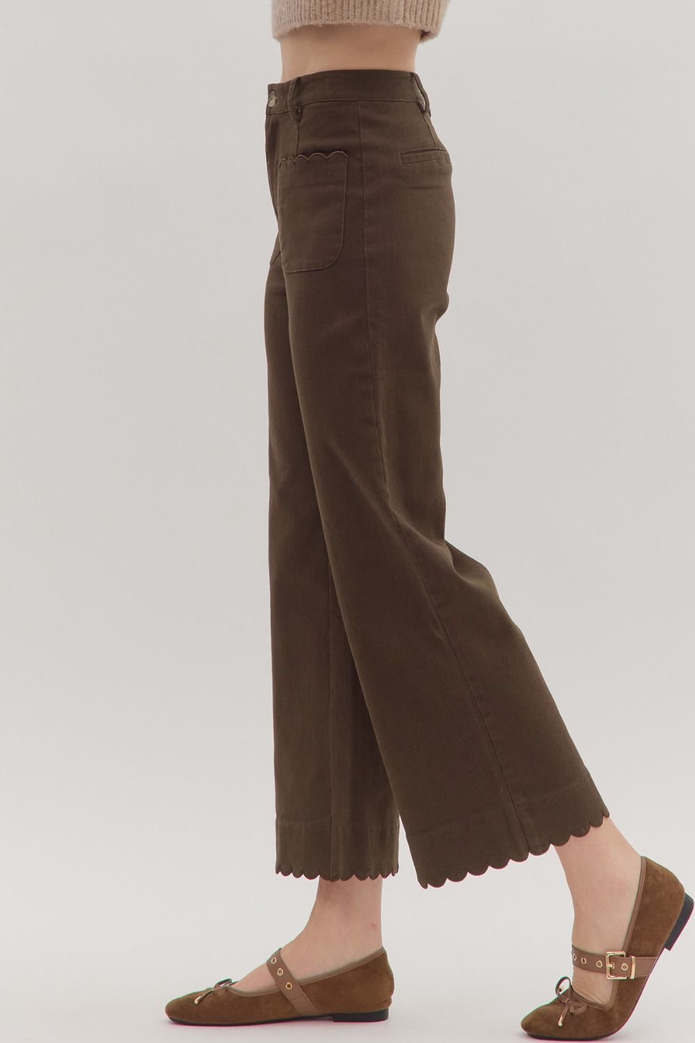 🤎 The Camille Scallop Wide Leg Pants!