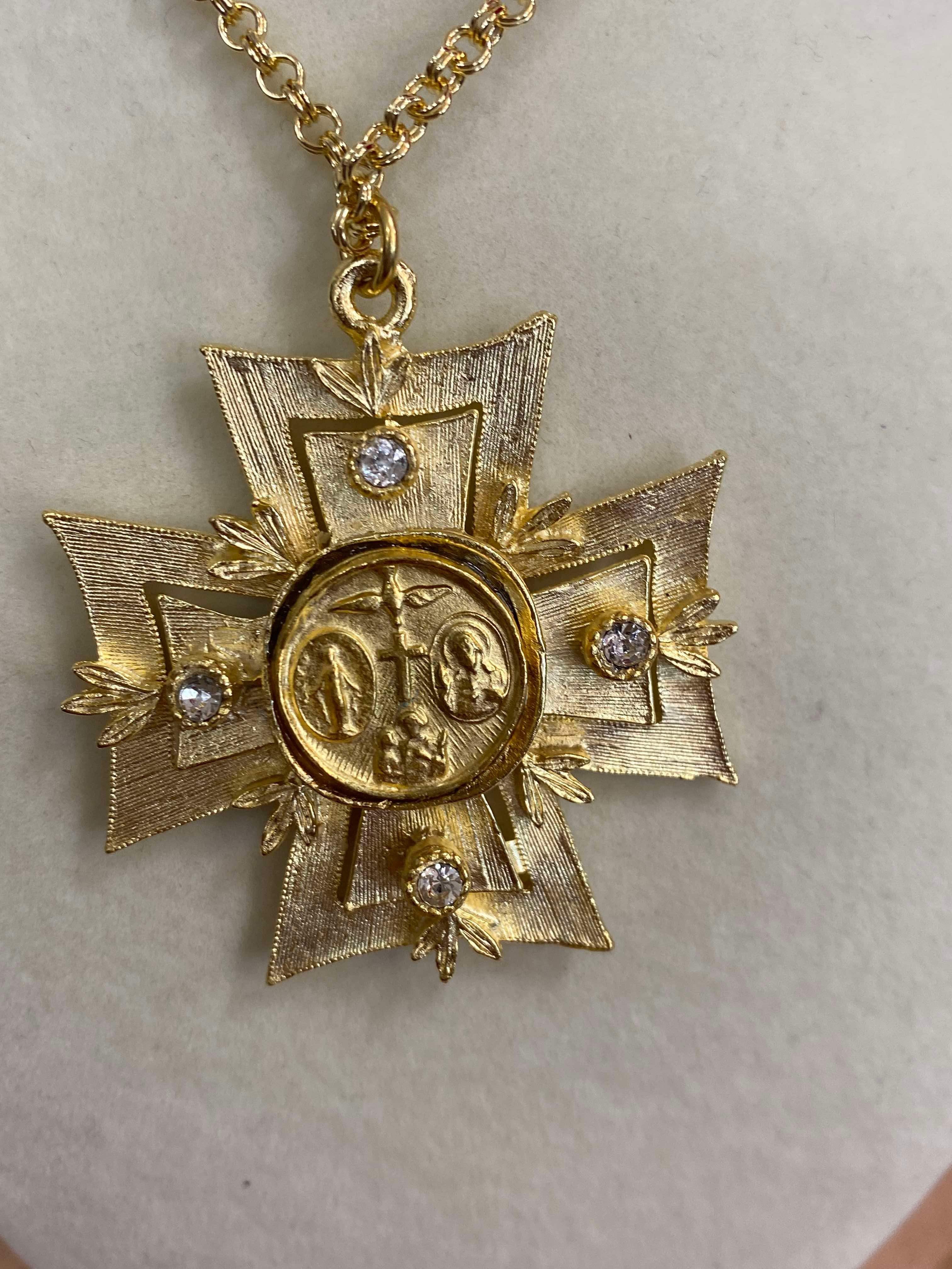 WD  18K gold plated Necklace -  Maltese Cross with CZ