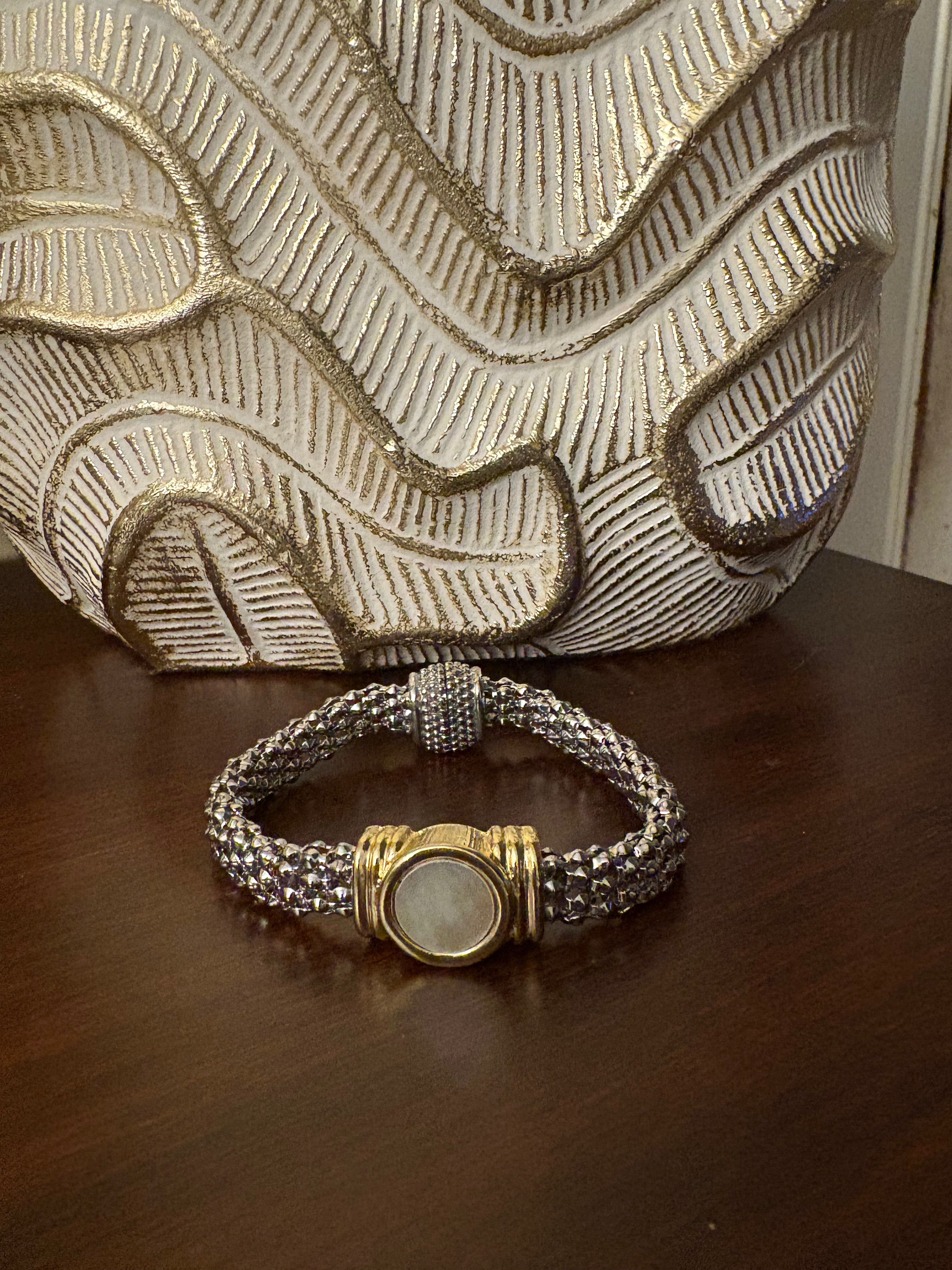 14K/Rhodium Plated Gold/Silver Bracelet w/Round MOP