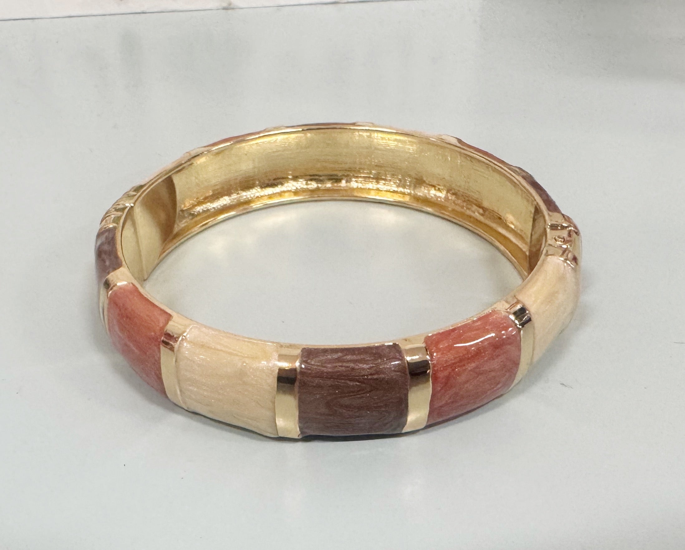 🌹 Crimson Luxe Bangle Set!