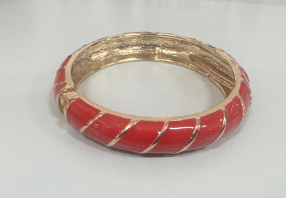 🌹 Crimson Luxe Bangle Set