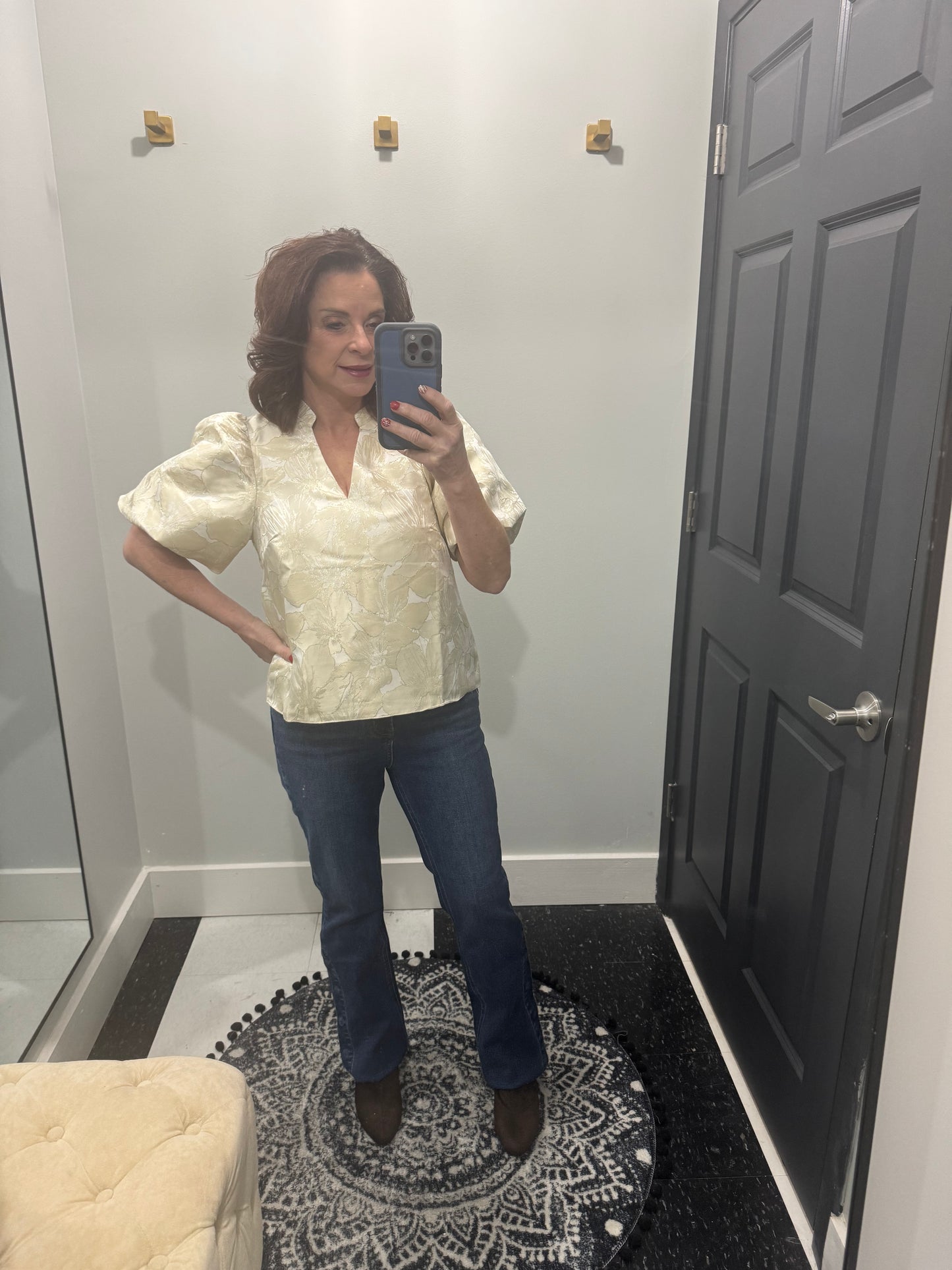 V-Neck Puff Sleeve Top