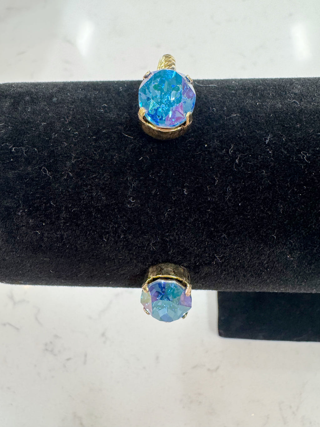 Tova Charlotte Cuff*