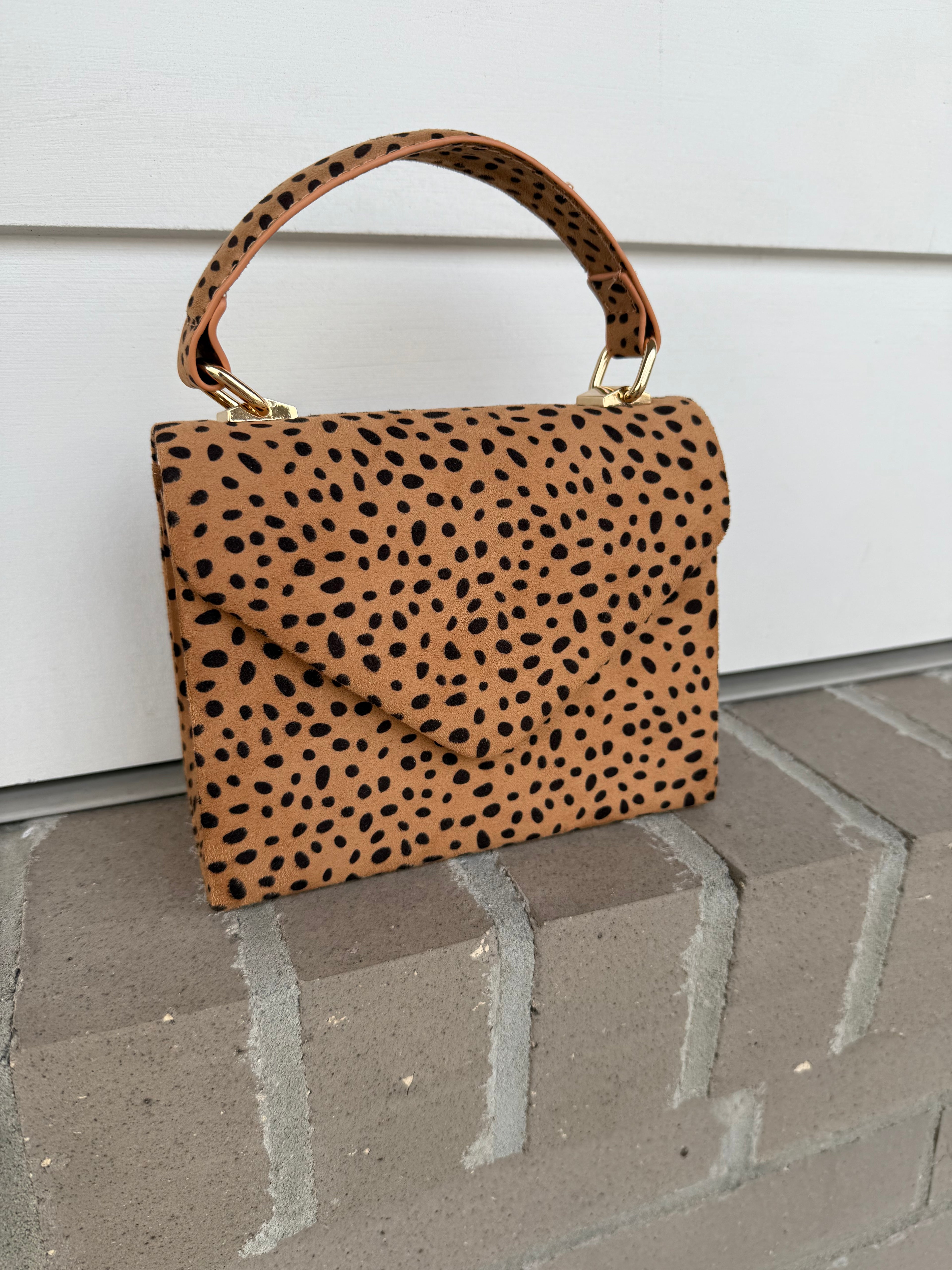 Cheetah Kiss Crossbody!