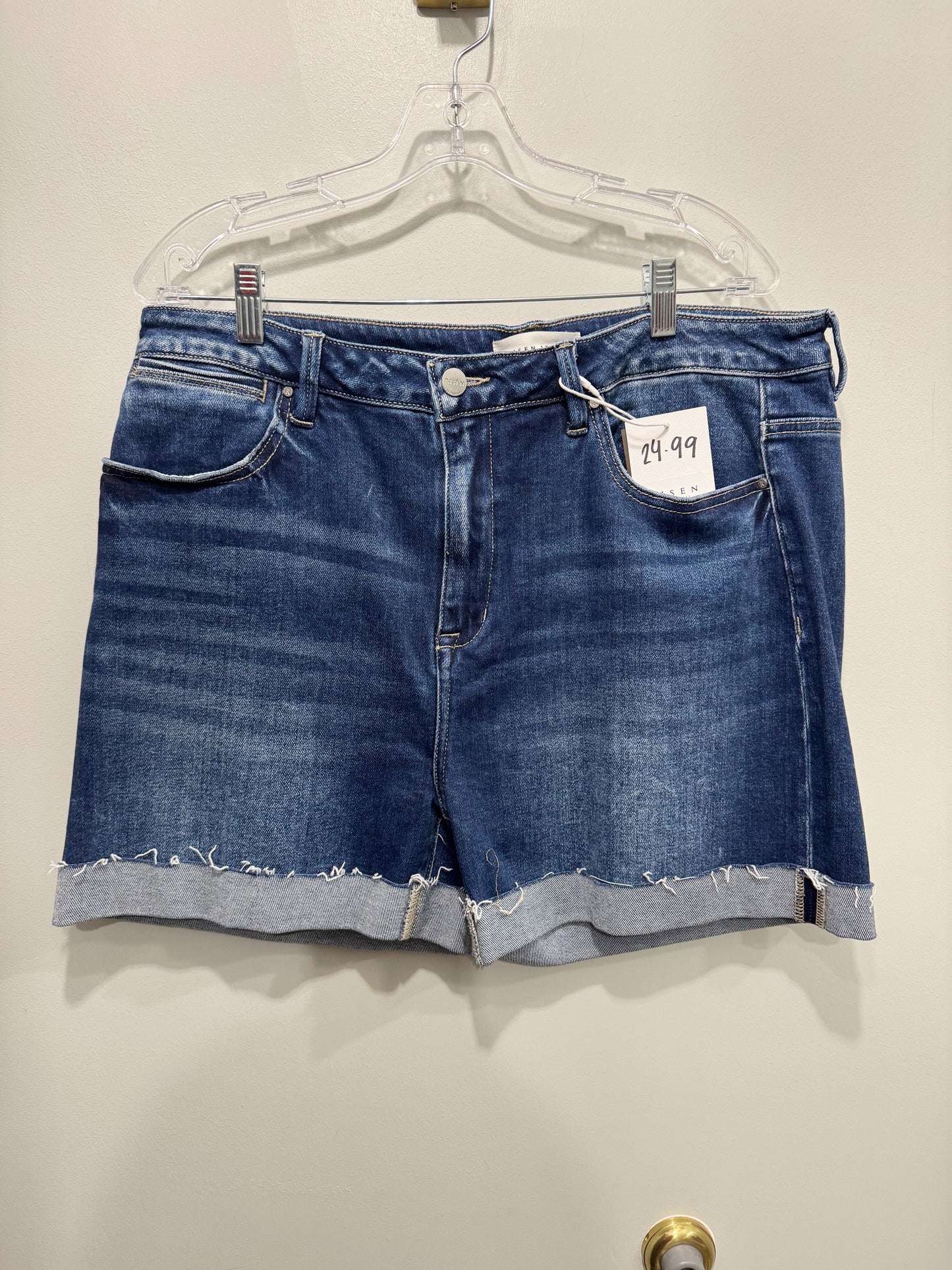 Risen Stella Shorts