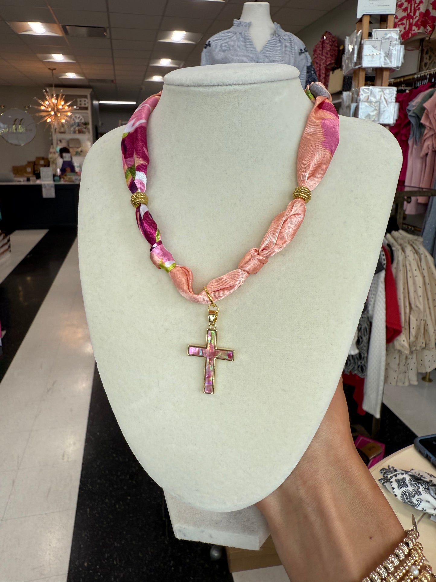 Scarf Necklace - Single Charm