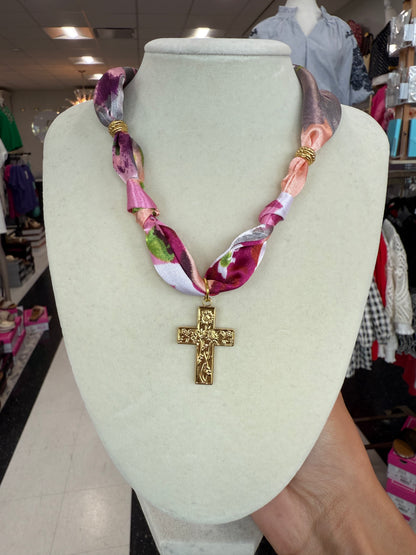 Scarf Necklace - Single Charm