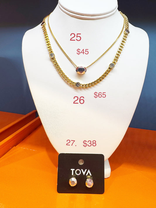 Dallas Tova 25 Iza necklace