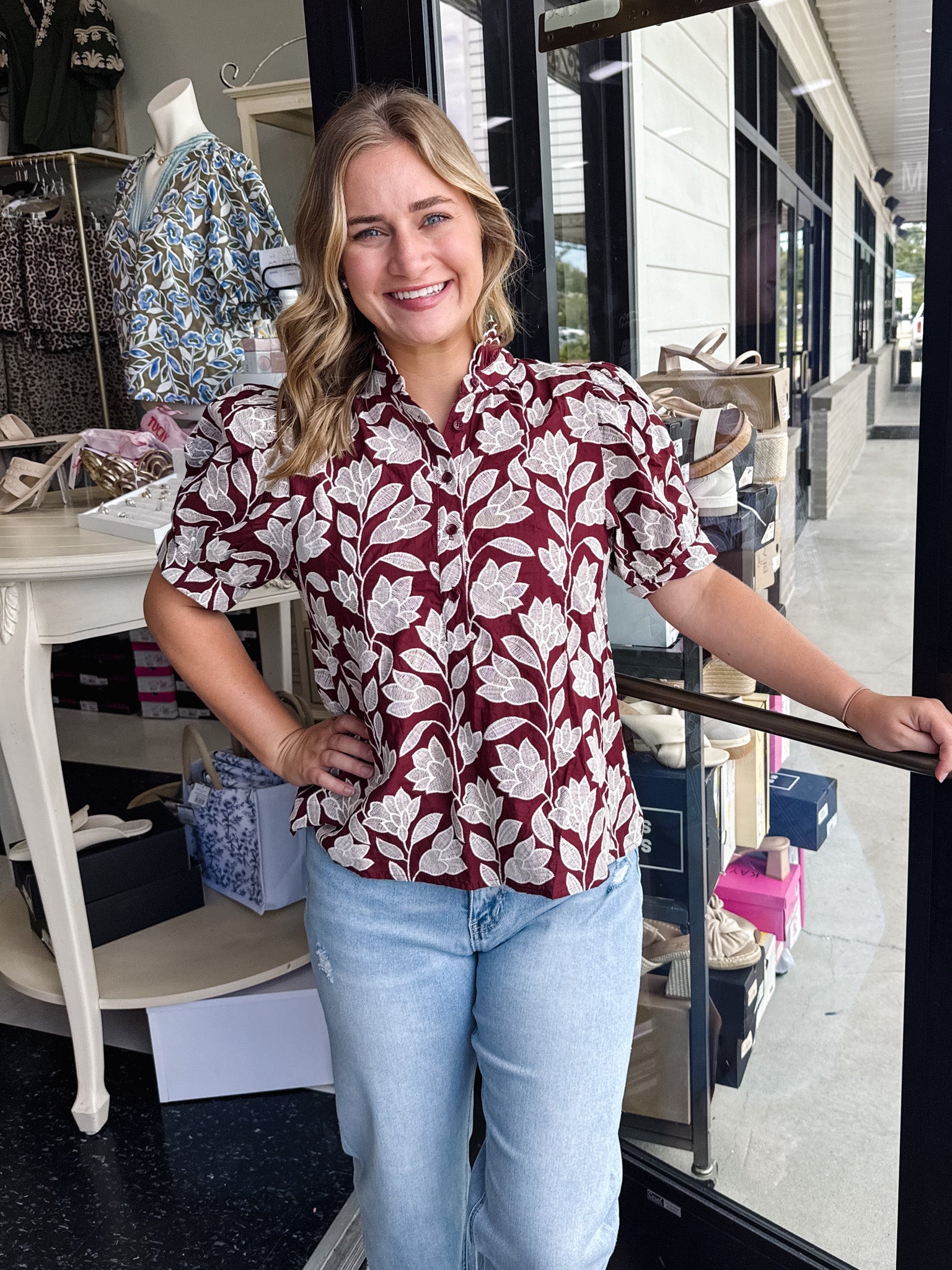 Wrenly Orchid Floral Top!