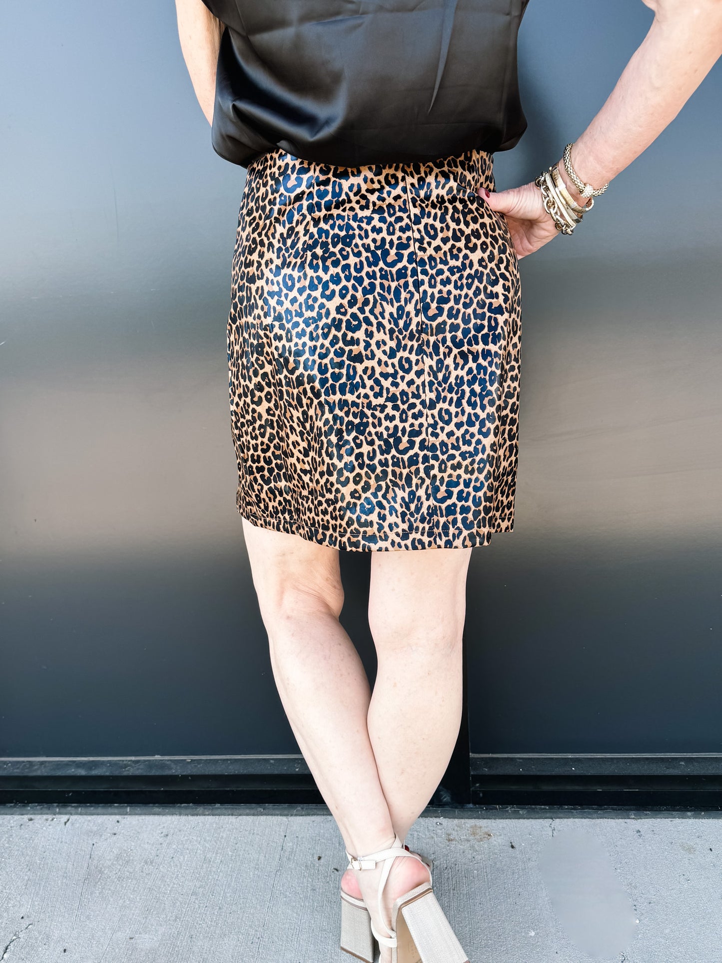 Faux leopard skirt