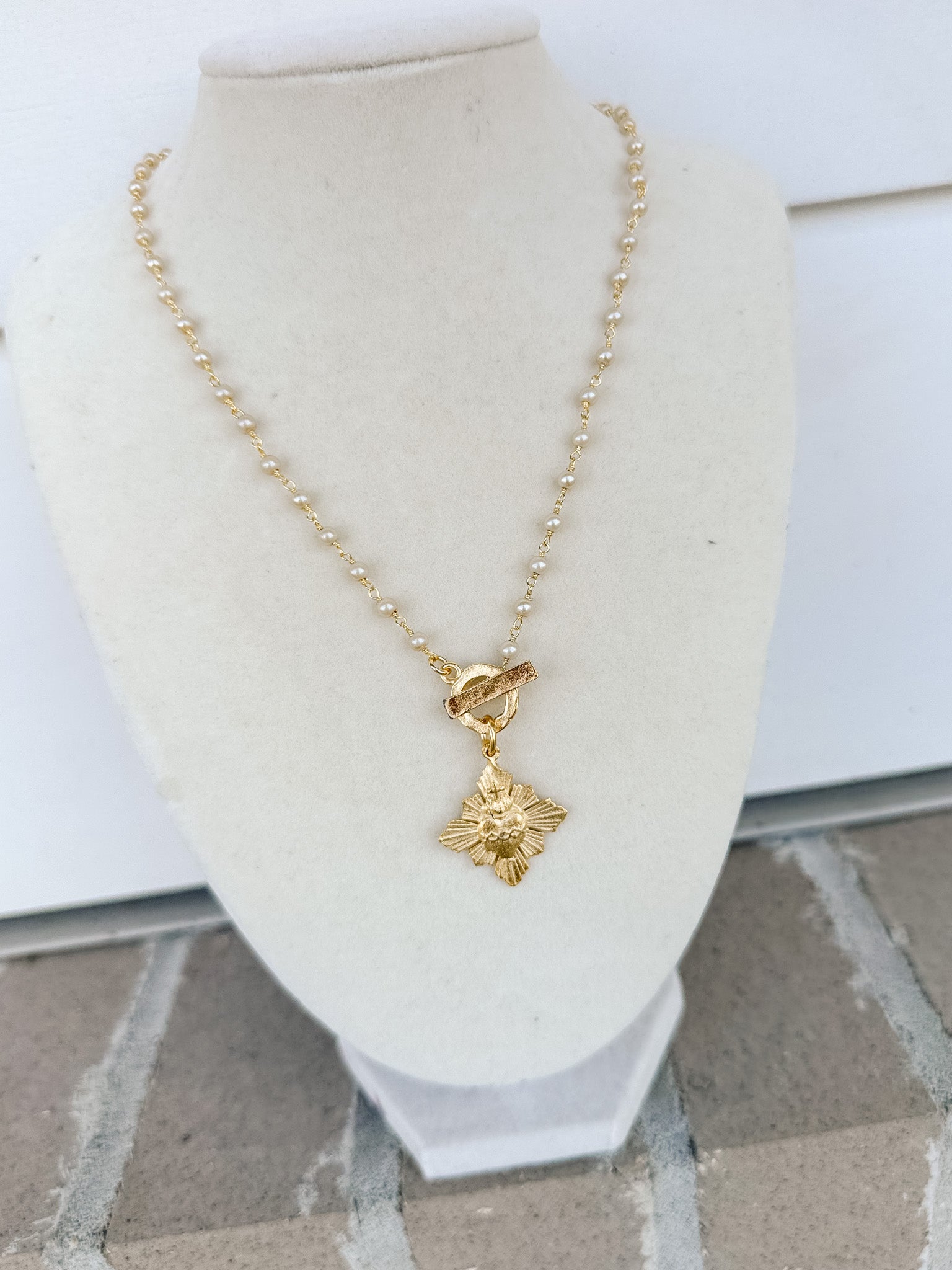 WD Pearl Flaming Heart Necklace