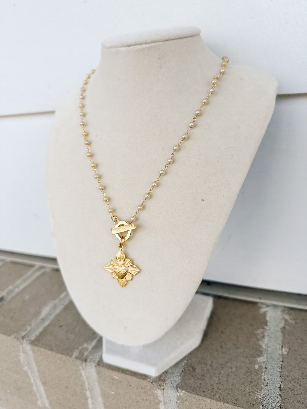 WD Pearl Flaming Heart Necklace