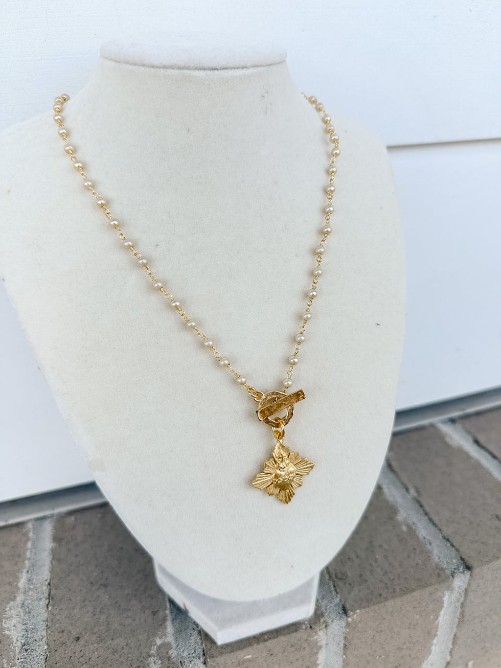 WD Pearl Flaming Heart Necklace