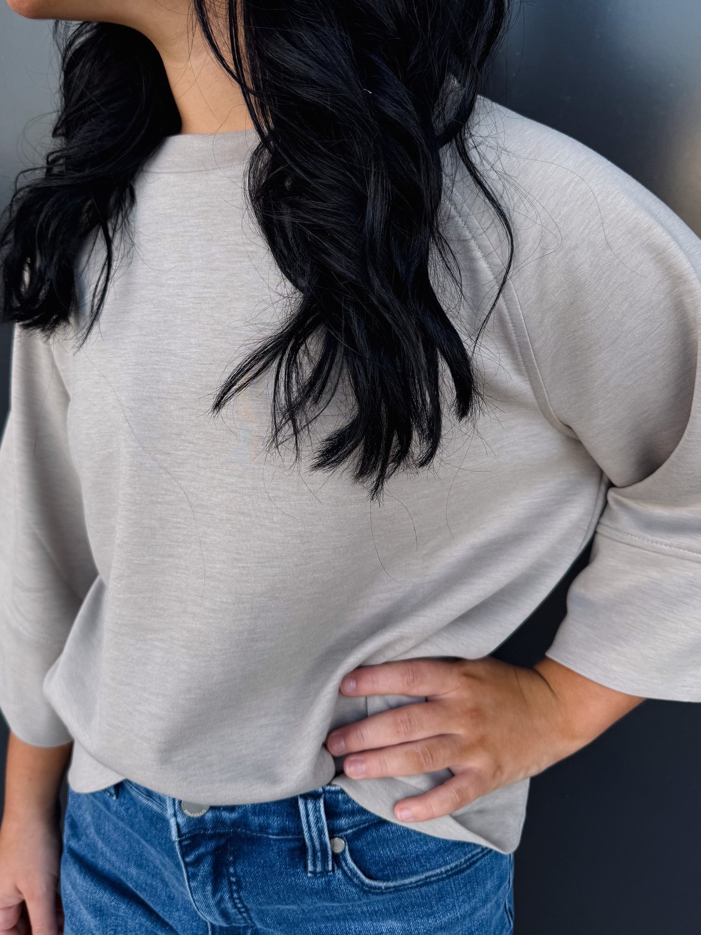 Scuba 3/4 Pullover Top