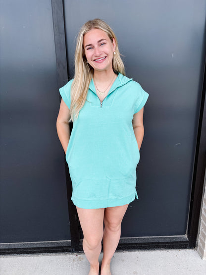HF Oliva 1/4 Zip Dress
