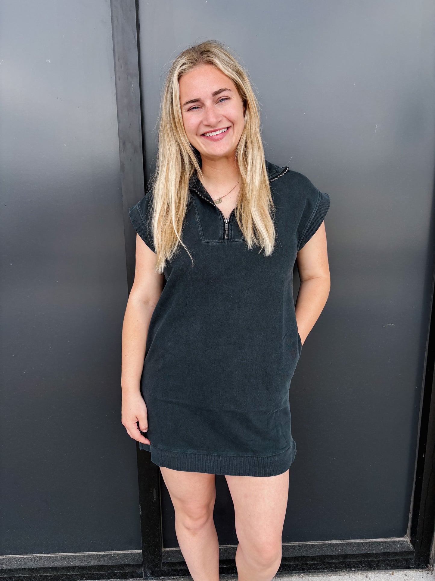 HF Oliva 1/4 Zip Dress